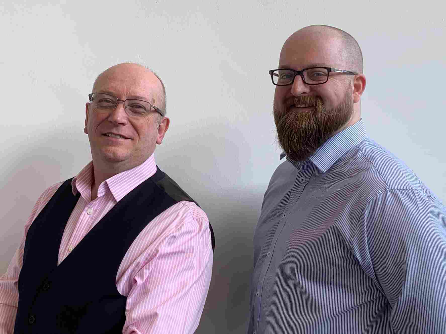 IMG-3690 Antony & Craig_100KB