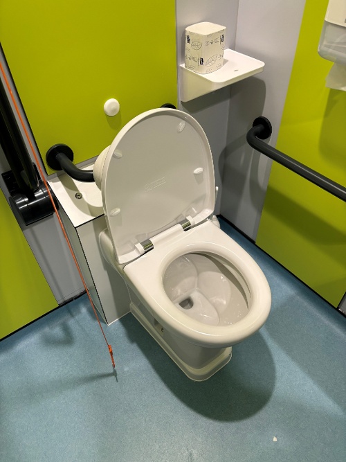 Vacuum Toilet 500 x 667
