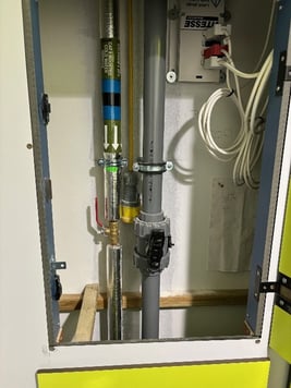 Vacuum Toilets CAT 5 546 x 729